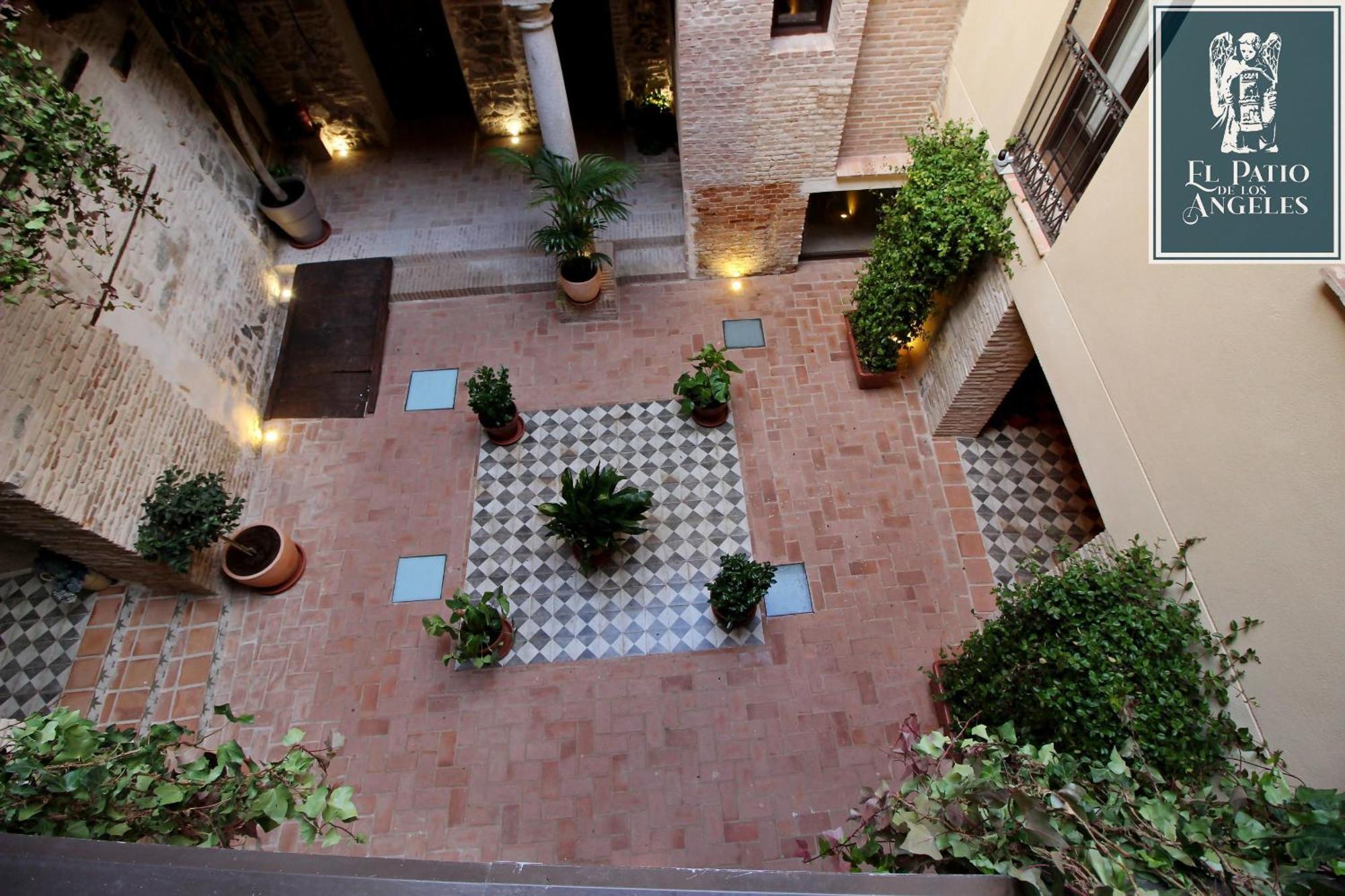 Patio De Los Angeles Toledo Eksteriør bilde